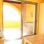 דירה Lido Marini Apartments